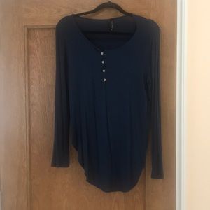 Long sleeve shirt